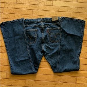 Levi’s Women’s Jeans 529 Curvy